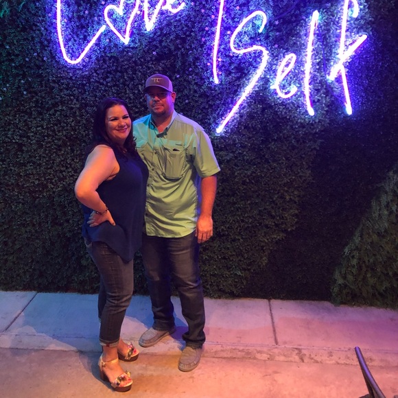 Meet your Posher, Mandy - Picture 3 of 16